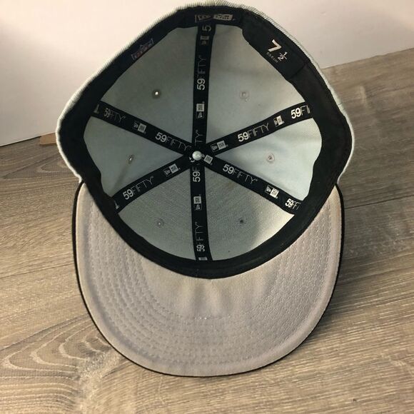 Las Vegas Raiders NFL New Era 59Fifty Size 7 1/2 Silver & Black Fitted Hat READ - Picture 5 of 9
